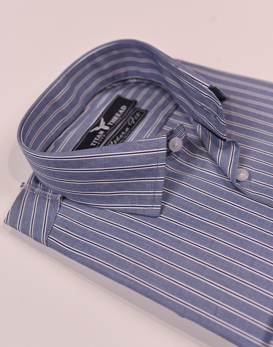 Awning Stripes in navy and white