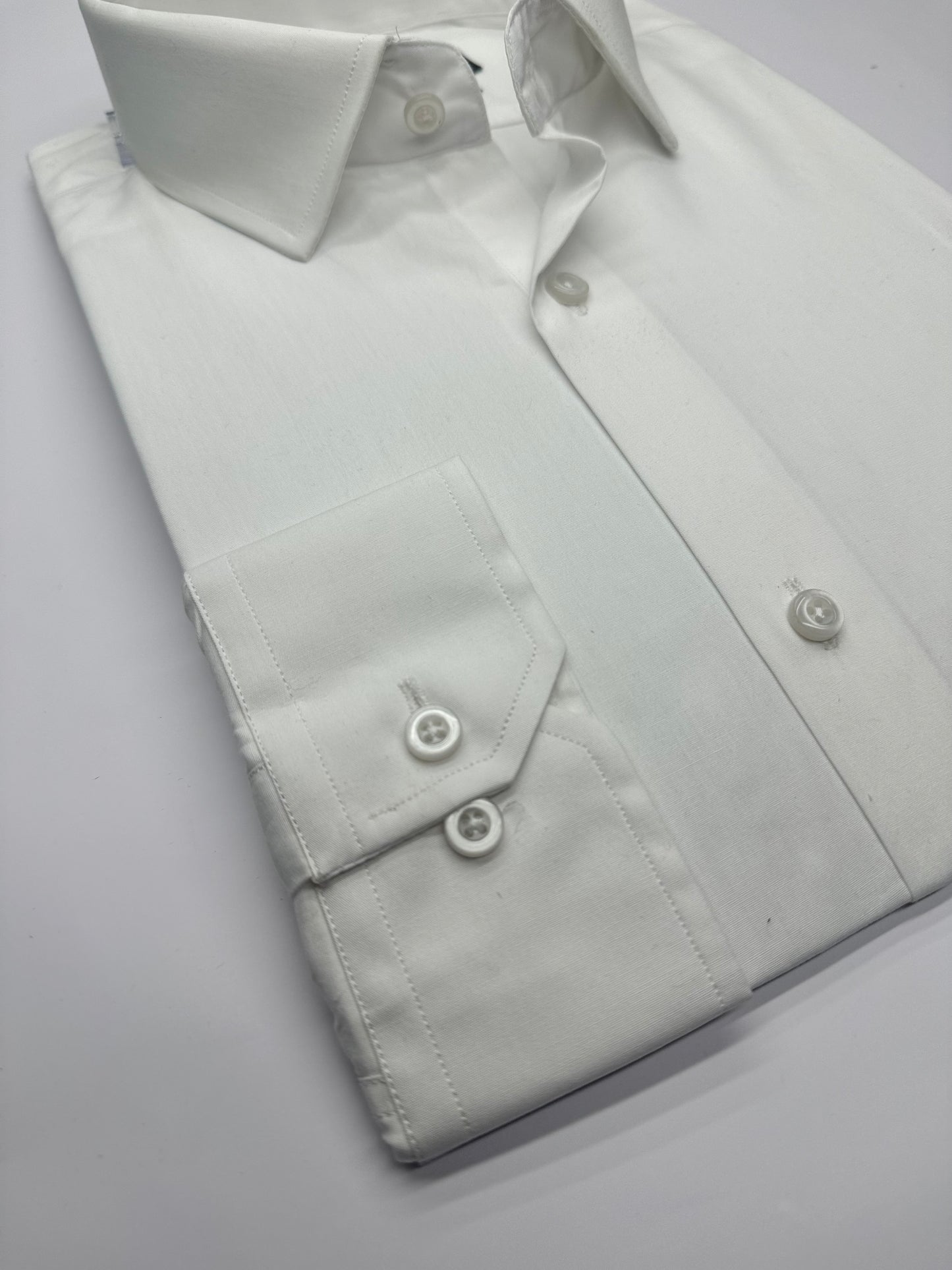 Titan Signature White Formal Shirt (Slim fit)